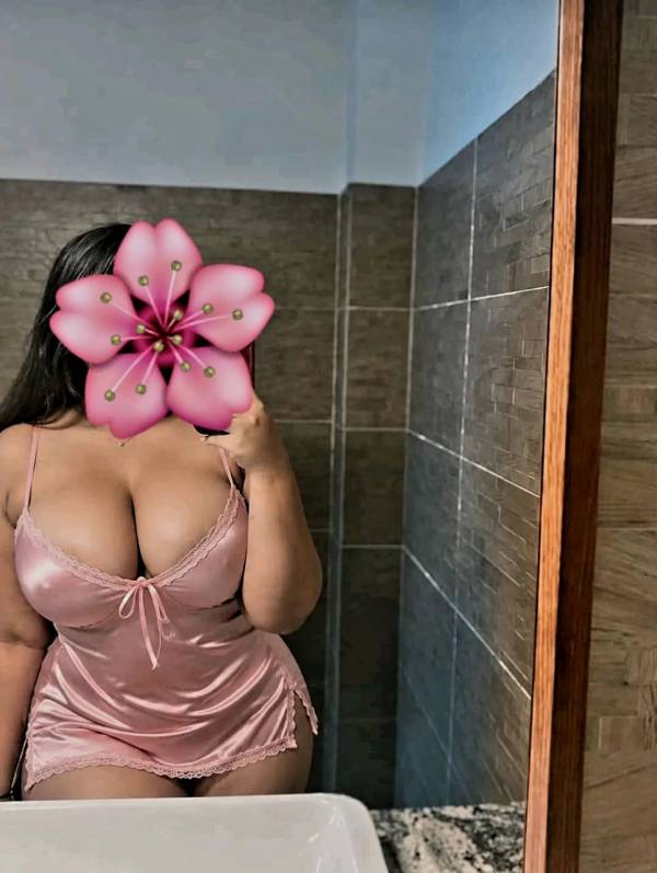 අලුත්ම අලුත් s exy toys, se xy dress එක්ක ඔයා ආස විදියට හොද fun එකක් ගන්න එන්න