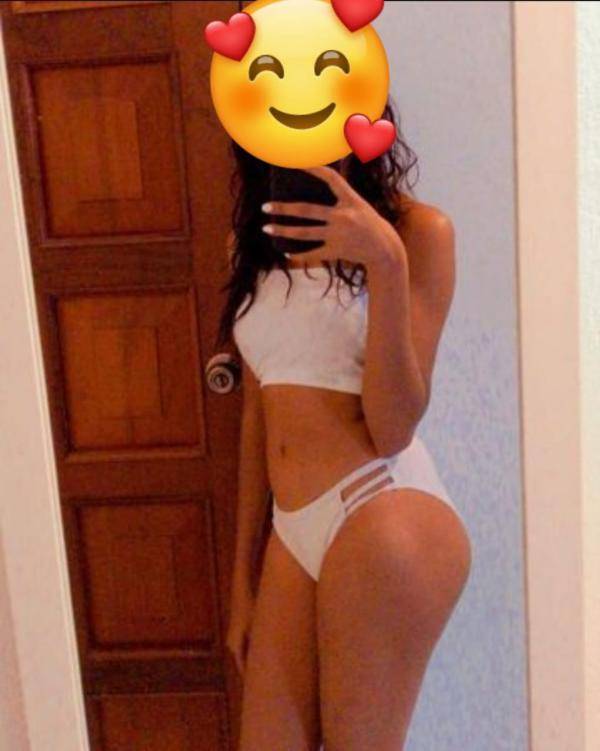 🎎Half Face Live Cam Show & Video Clip🎎