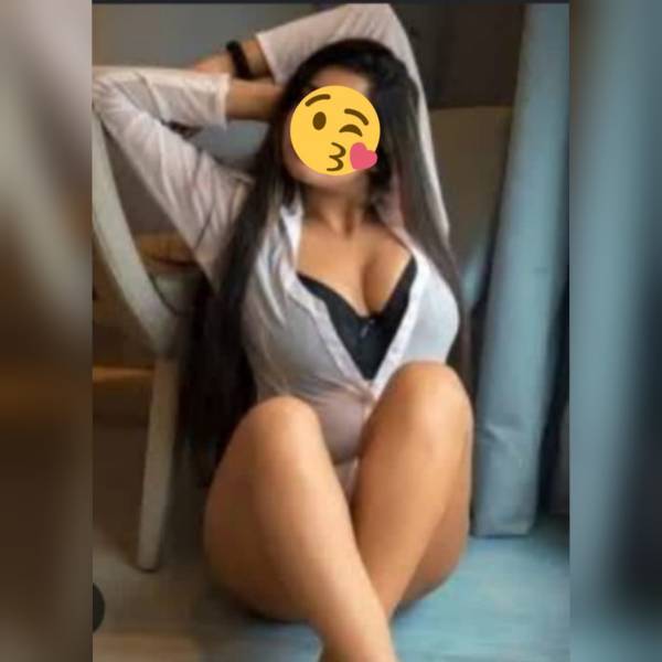 🔥Clean and hot Lady at 👉Bambalapitiya kollupitiya