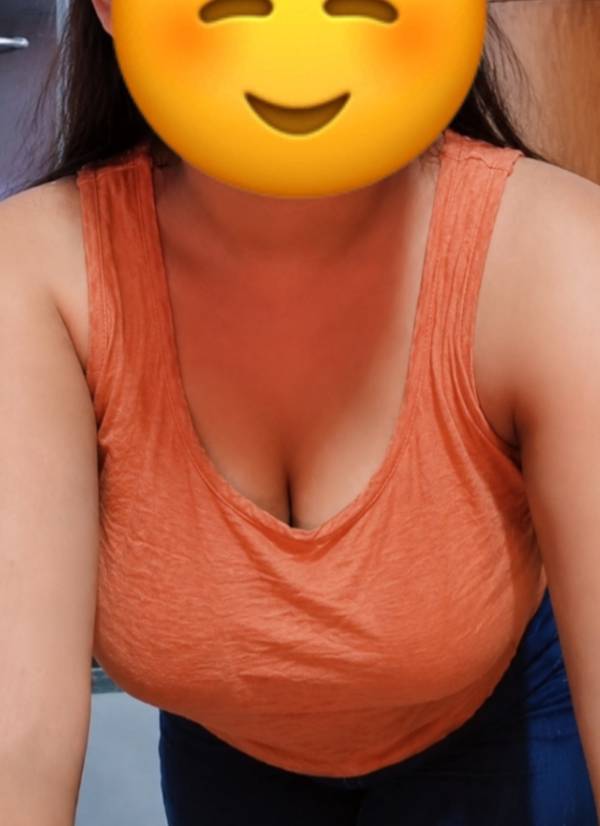 Full face live cam show 😘 with tamil girl