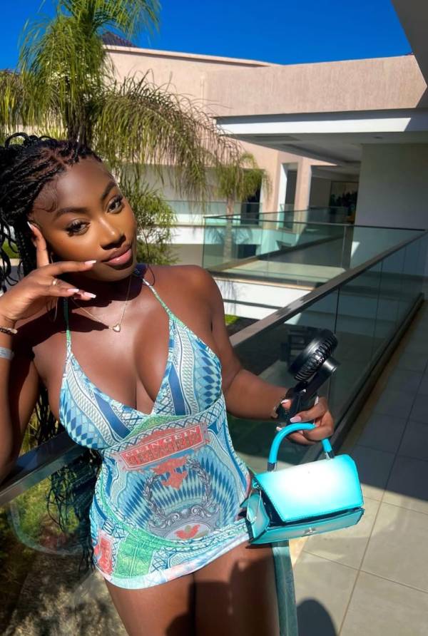 I’m Rita African girl with big boobs and big ass classy and friendly to be around with,Am independent African girl here in colombo to provide you