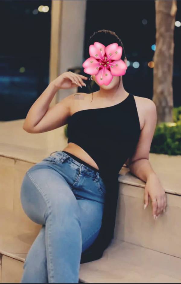 Sexy Figure එකක් තියෙන හැඩකාර කෙල්ලෙක්ගෙන් Full Service Galle 😍❤️ 100% ඇත්ත ෆොටෝ එක දාල තියෙන්නෙ 🤩💯