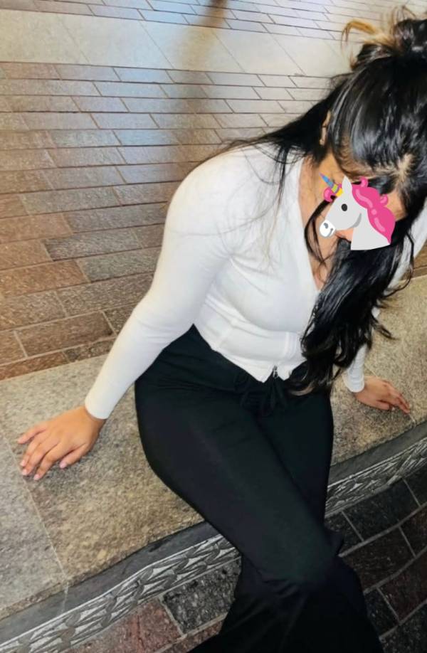 Slim girl , Without Suck ok..😘💁‍♀️