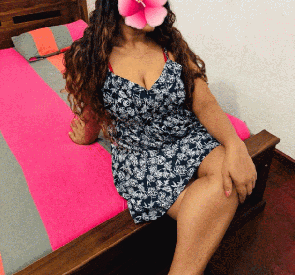 Vip Threesome service at Bambalapitiya kollupitiya wellawatte wallawaththa